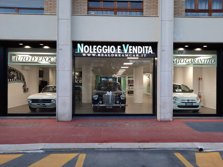 Real Dream Car - Agenzia Castoro